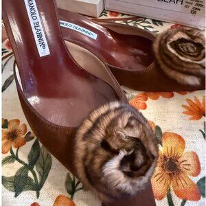 Manolo Blahnik Lisa mules with chinchilla fur Rosette